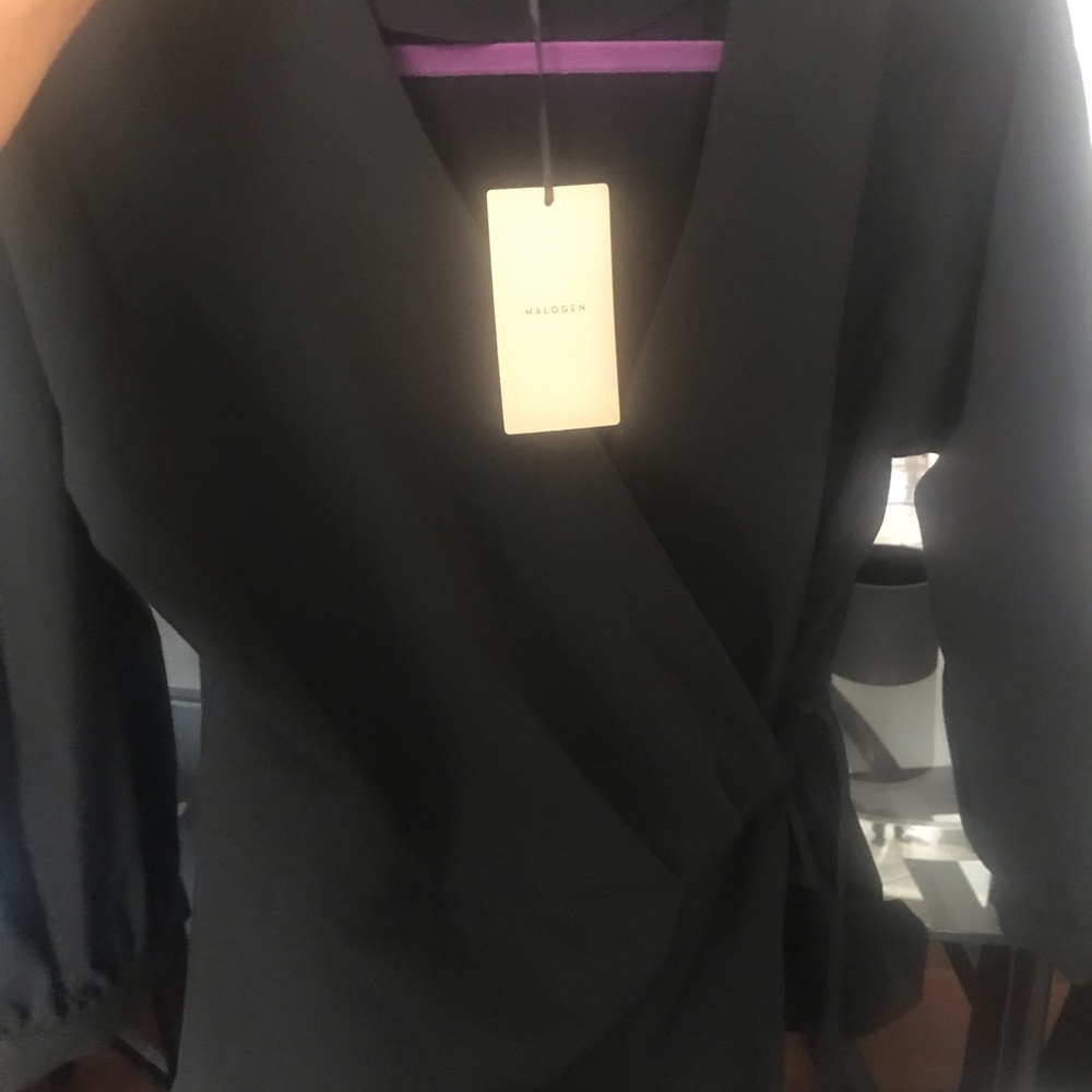 Halogen black wrap top